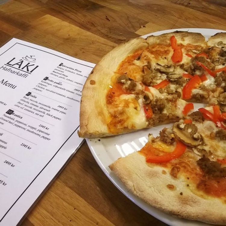 Pizza Grundarfjordur Cafe Laki